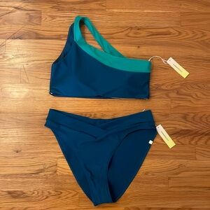 NWT two piece summersalt swimsuit